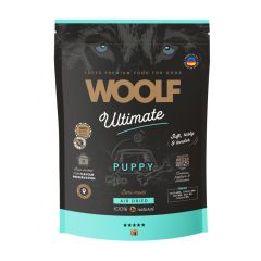 Woolf Ultimate Puppy on puolikostea ruoka pennuille, joka sopii hyvin myös palkkanamiksi koulutukseen.