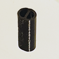 Näppärä HAY hajutasku pumpulipuikon päälle, johon voit imeyttää hydrolaatin. Pieni kahva pinseteille, joten helppo poistaa. Katso myös muut värit. 
